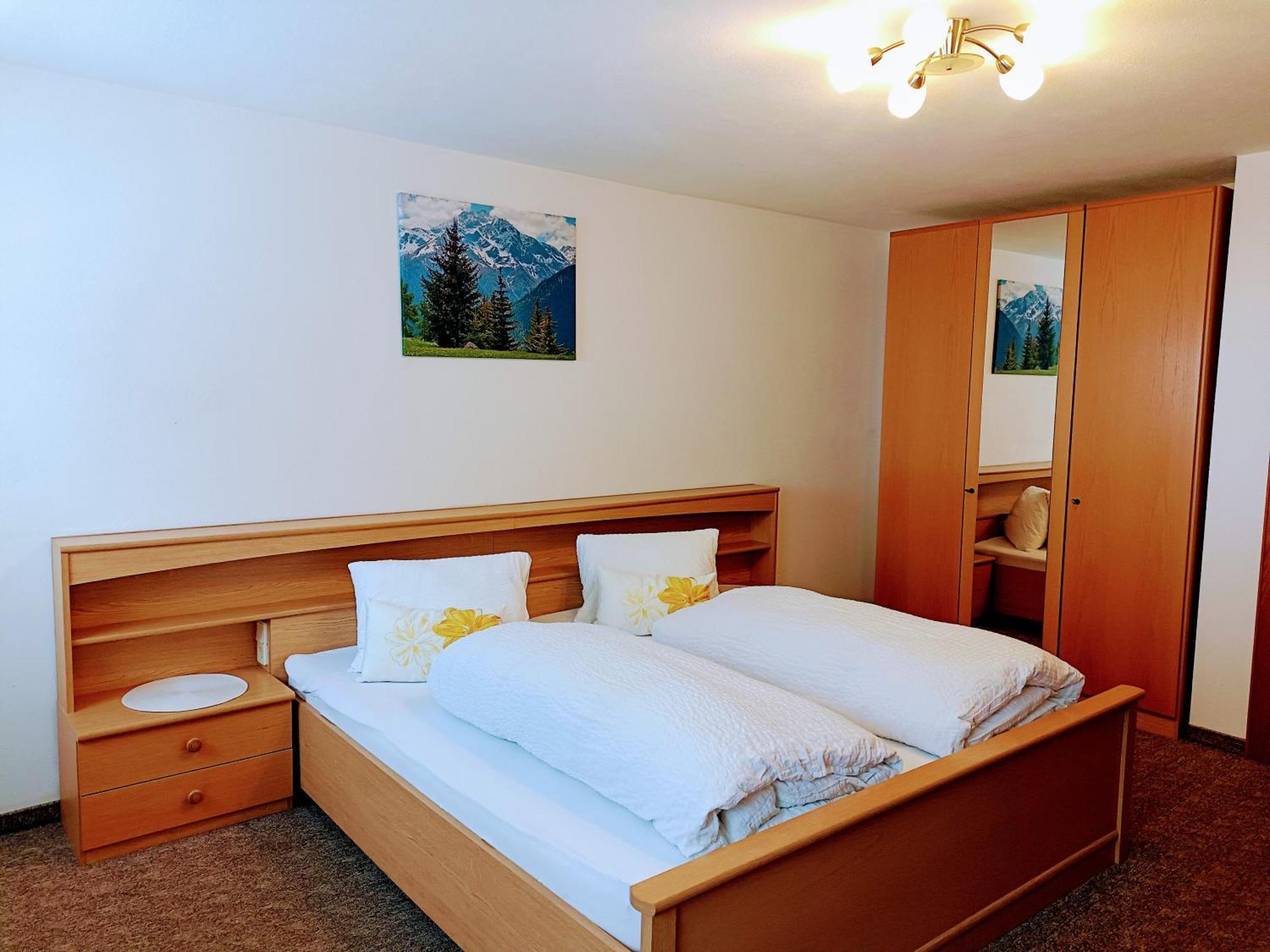Burgerhof Farm stay Pettneu am Arlberg