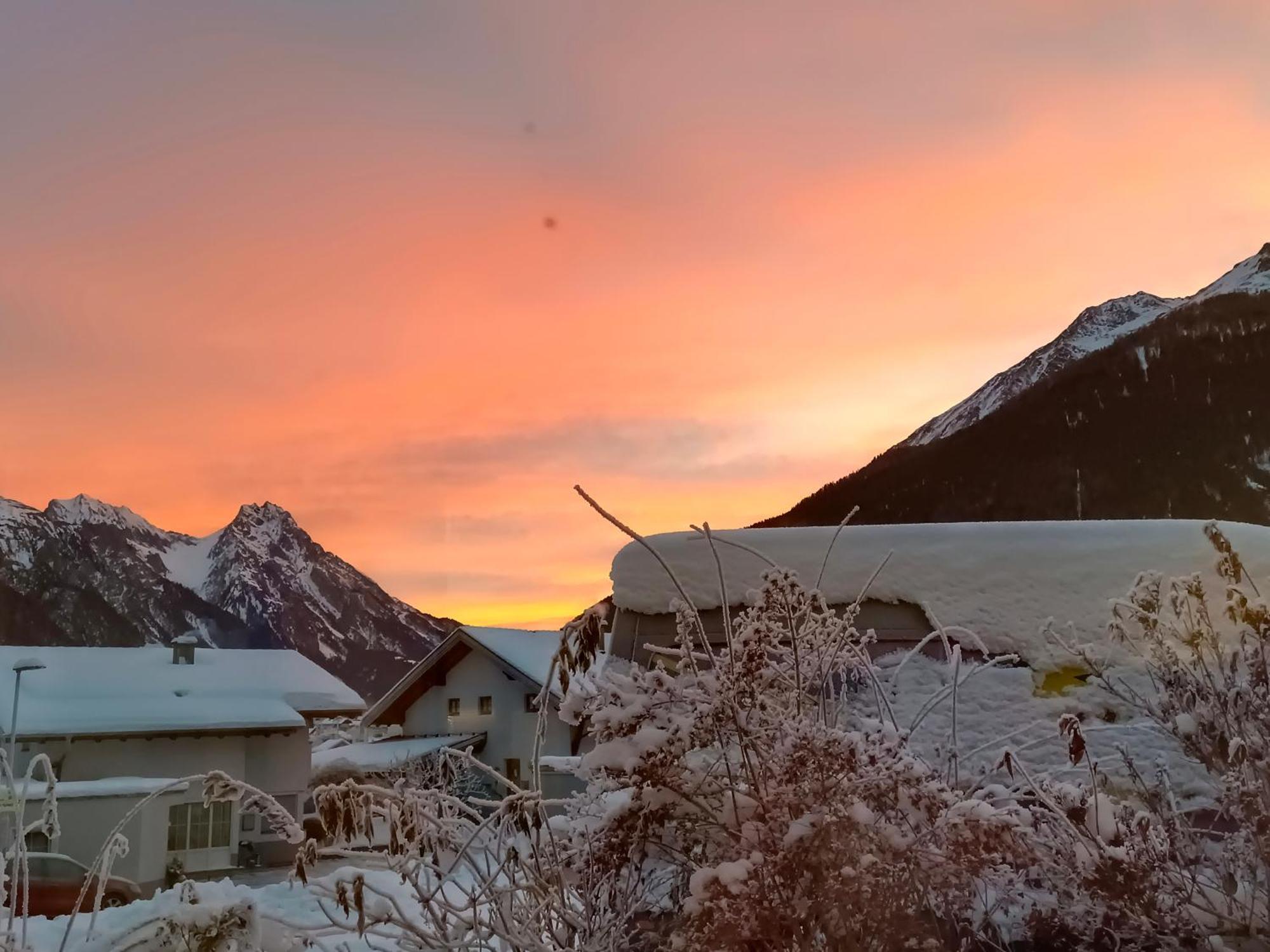 Burgerhof Farm stay Pettneu am Arlberg